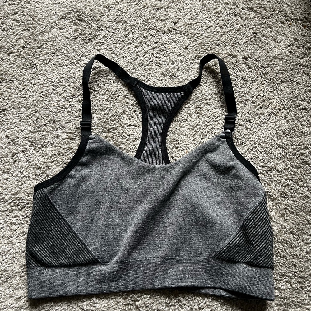 Auden nursing bra